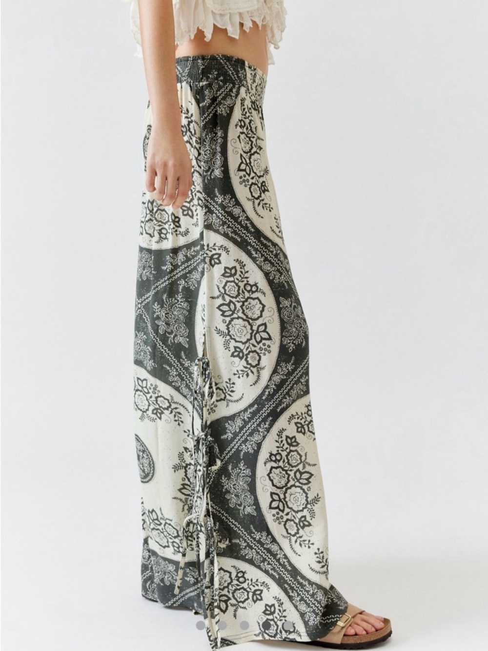 BRAND NEW Urban Outfitters Tied Up Gauze Wide Leg Pants - Picture 4 of 5